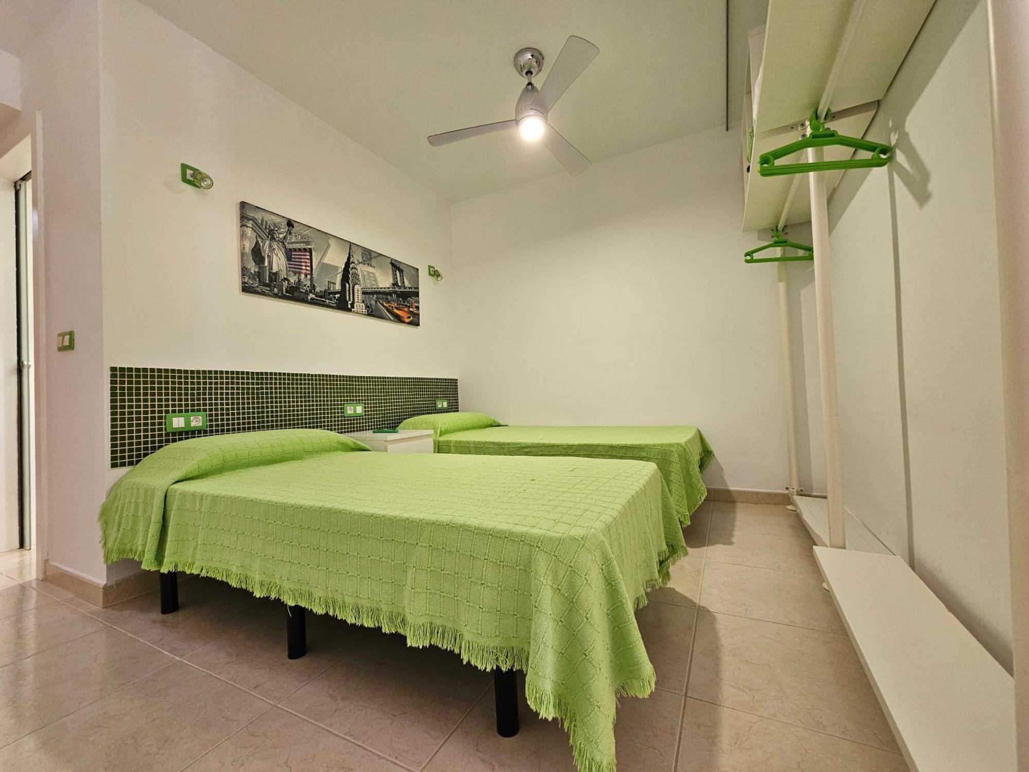 Tenerife Royal Gardens - Vistas Trg - Apartment Playa de las Americas (Tenerife)